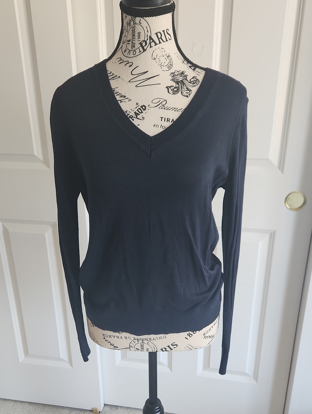 Banana Republic Navy Forever Sweater SZ MP